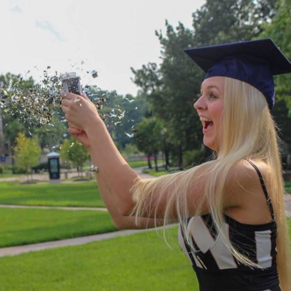 Meet your Posher, Tara